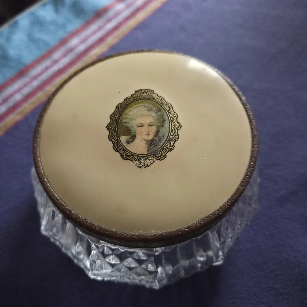 Vintage Glass Vanity Jar with Decorative Cameo Style Lid, Art Deco